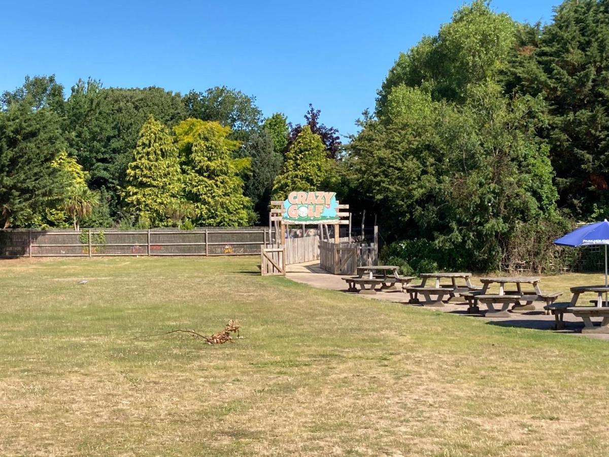 Birchington Vale Caravan Holiday Park Bagian luar foto
