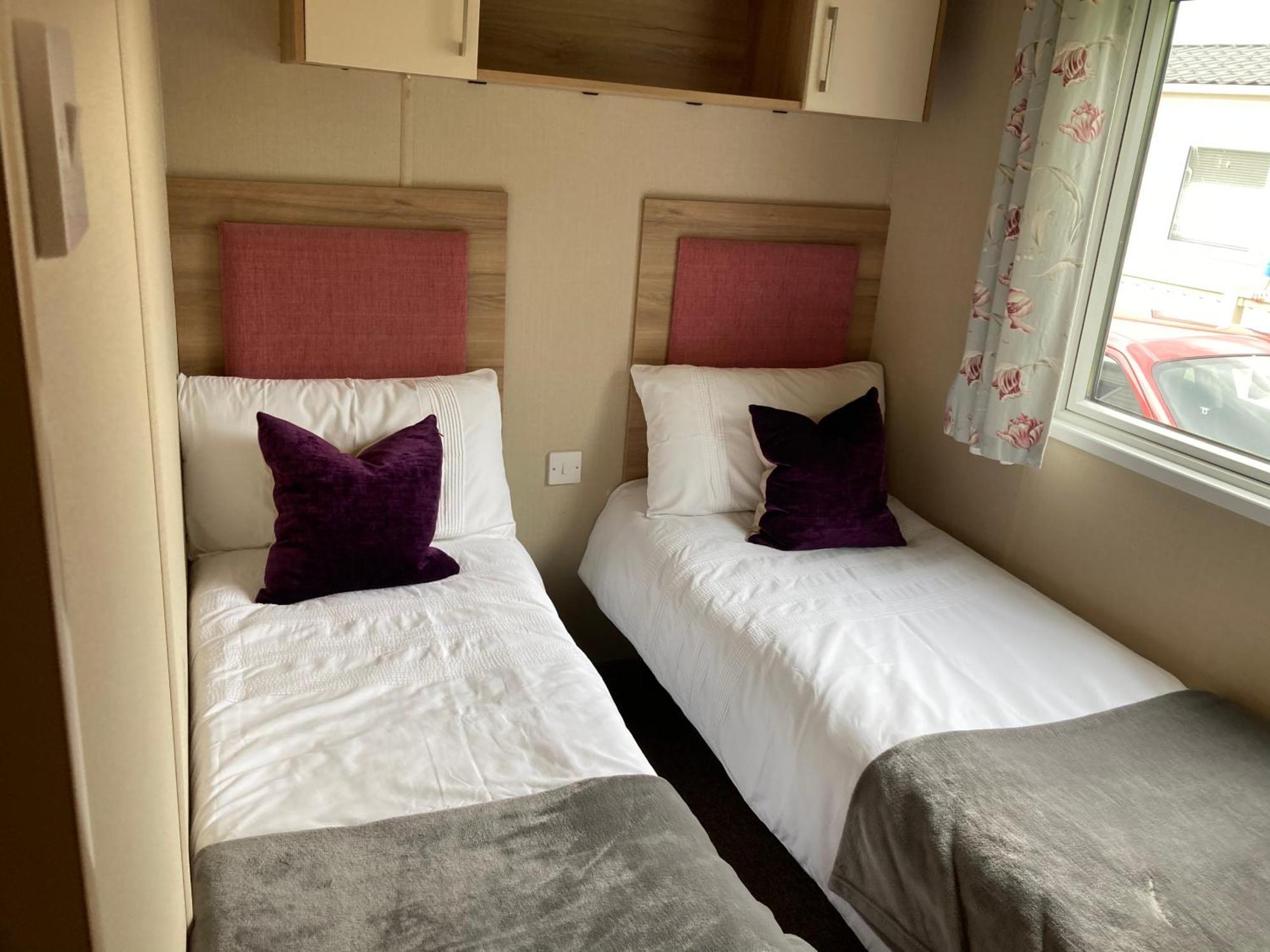 Birchington Vale Caravan Holiday Park Bagian luar foto